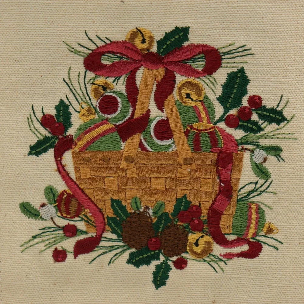 Longaberger Christmas Fabric Gift Bag Tote Holiday Holly Ribbon Basket Bells